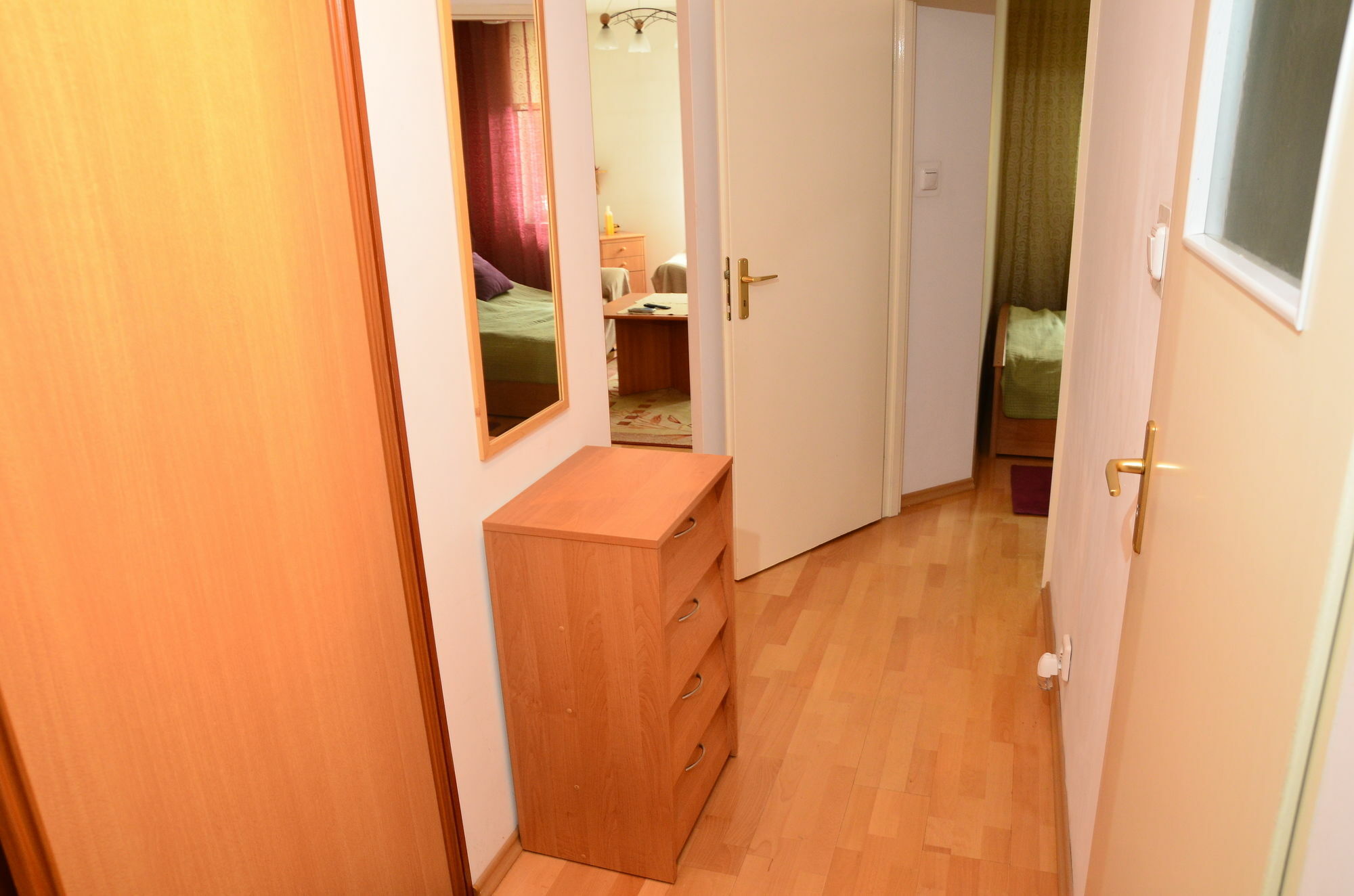 Aluzyjna Erapartments Jabłonna Εξωτερικό φωτογραφία